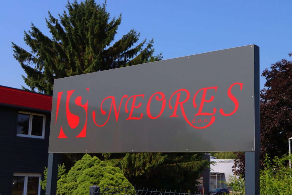 Neoreos Who is Neores? - Our story